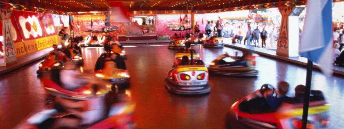 Battery bumper car ride